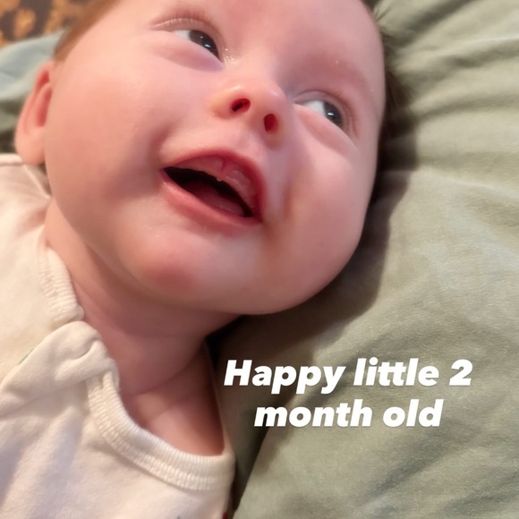 Hi peeps! 1 yr celebration!!I gotta clean out my closet! $5 starts! Share show🎉🥳 - Picture 15 of 16